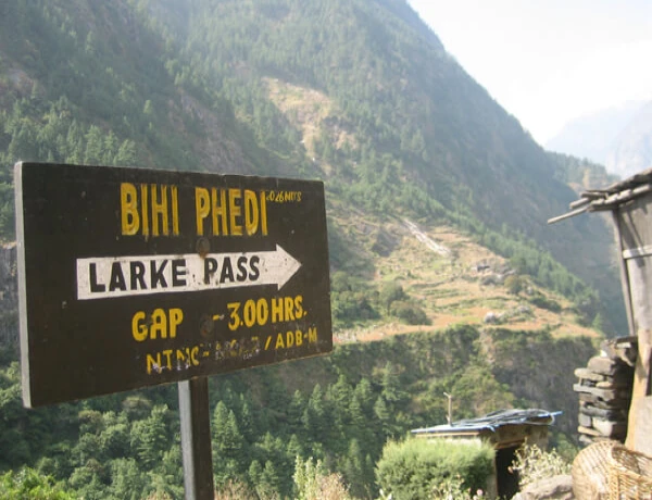 Guide to Manaslu and Tsum Valley Trek