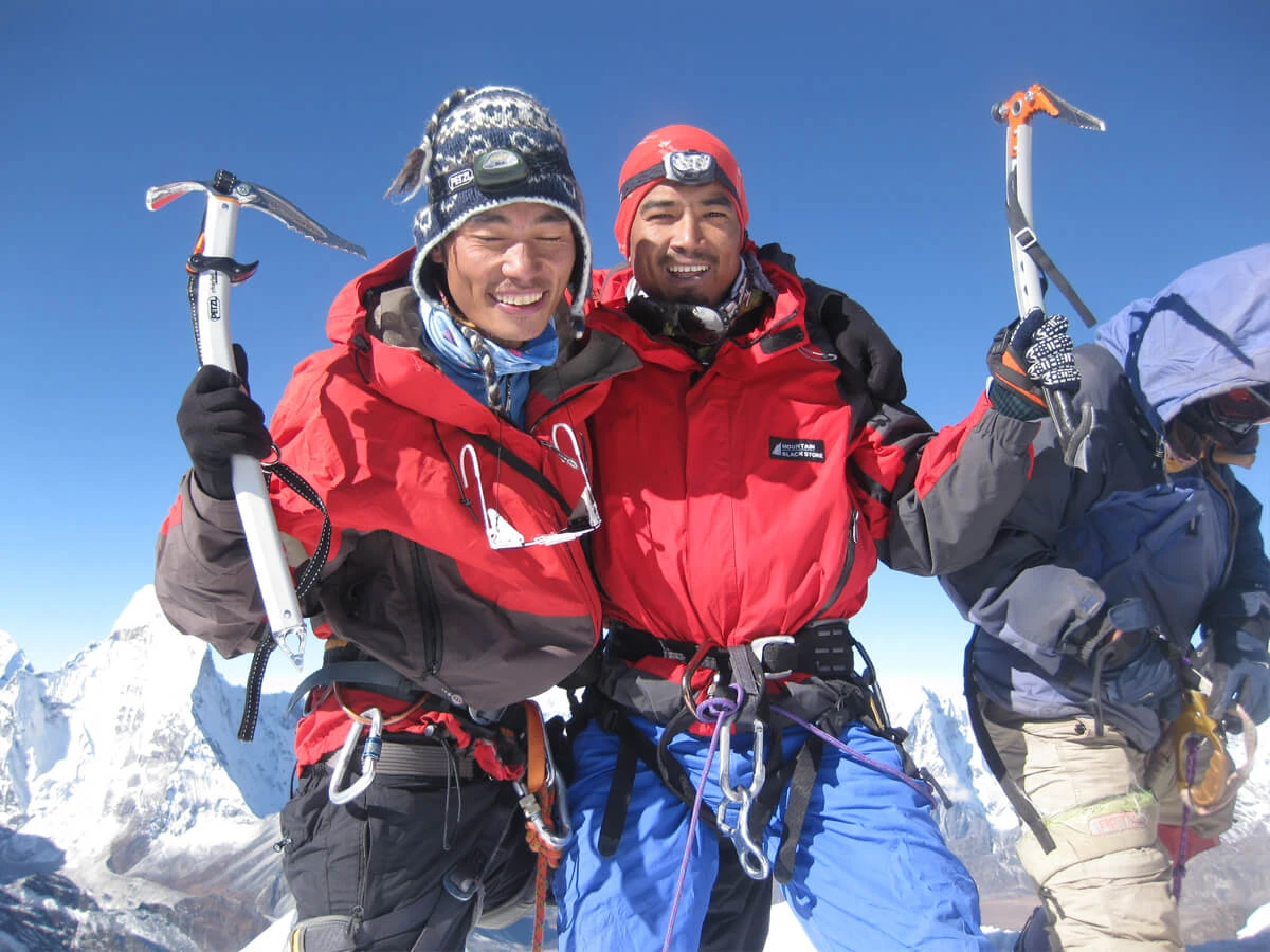 Imja Tse Peak Climbing From Chhukung