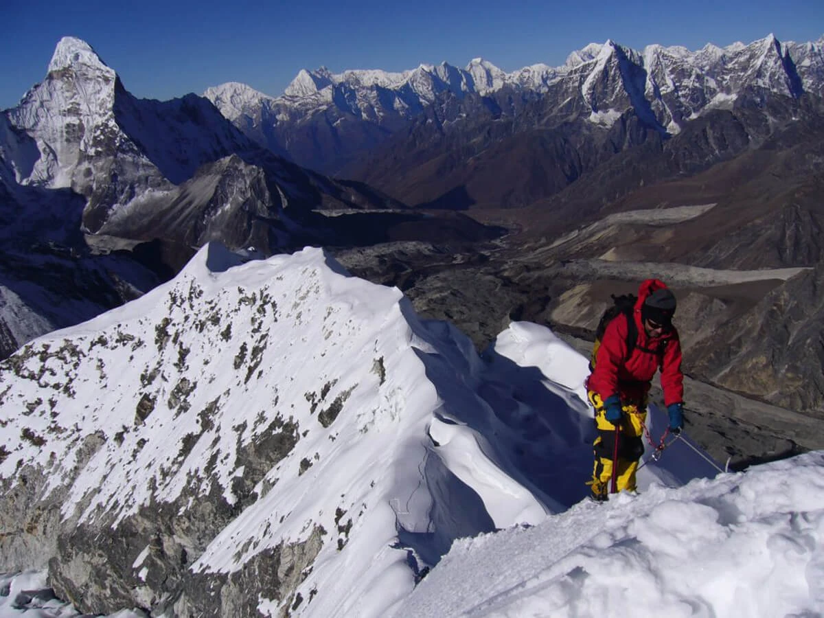 Island Peak Climbing From Chhukung