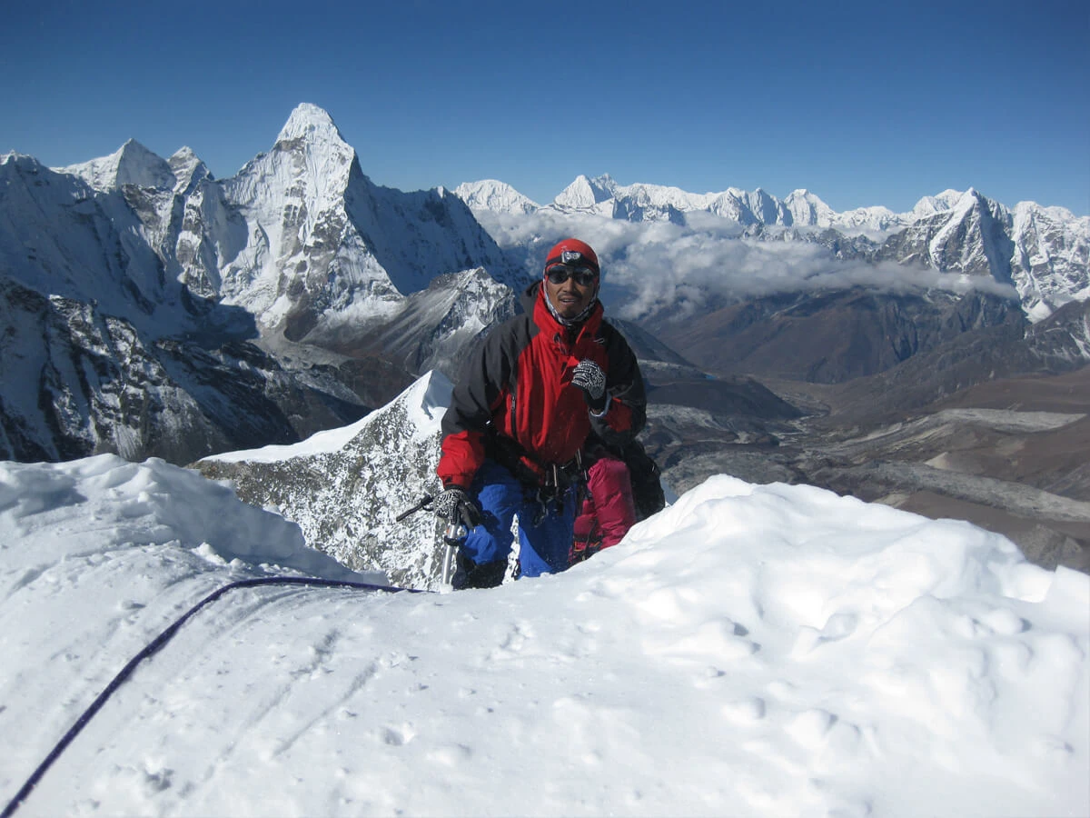 Island Peak Climbing With Ebc