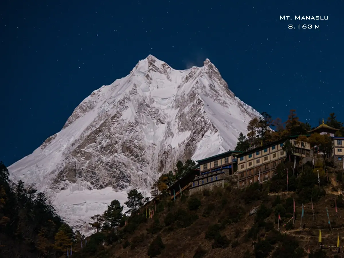 Mat Manaslu View from Shyala