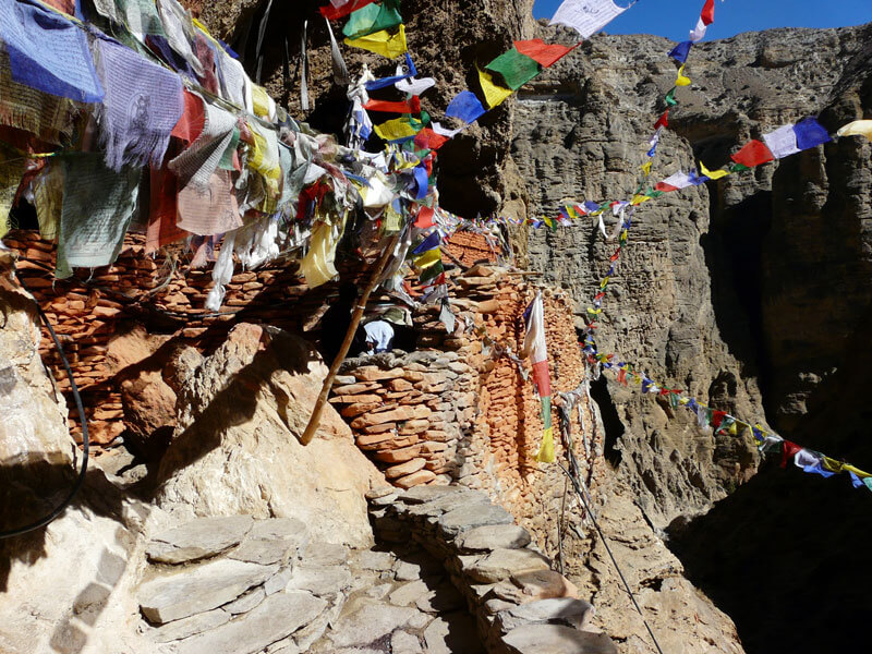chungsi cave mustang