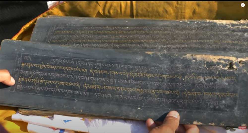 sacred-buddhist-book-at-tsum-valley