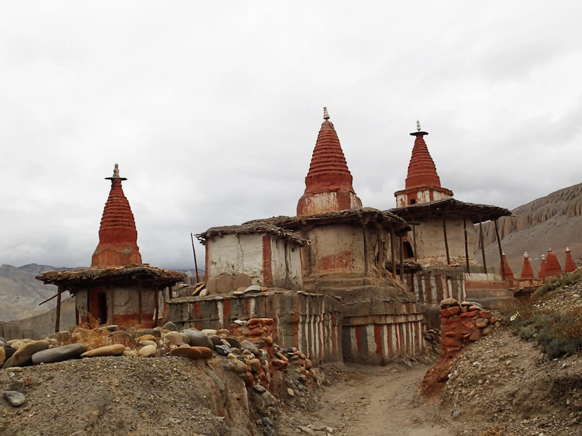  Uddhist Chhorten Tangya Upper Mustang