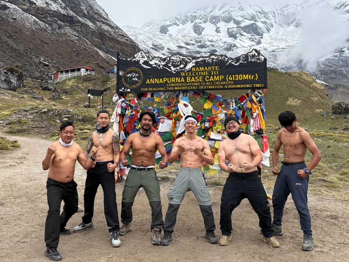 Annapurna Base Camp Guys Enjoing