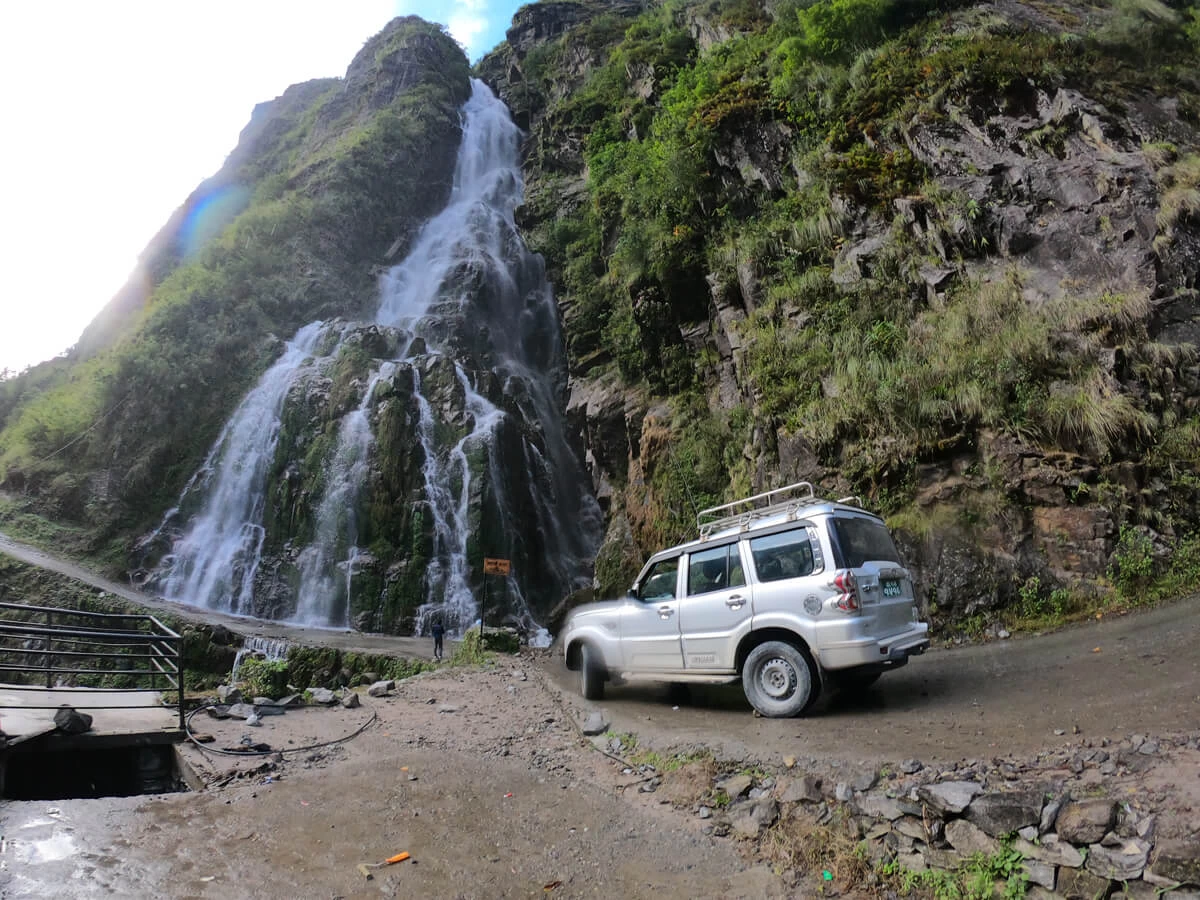Octopus Waterfall Anang