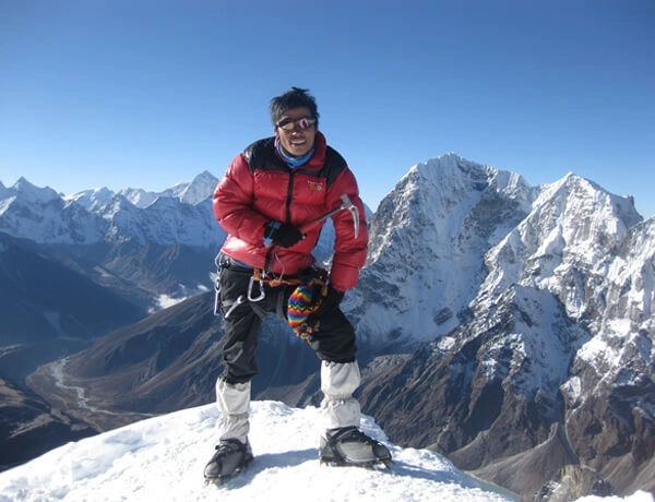 Lobuche East Peak Climbing 3 Days