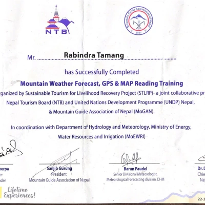 Mountain Weather Forecast Gps Map Reading Trainning Rabindra Tamanag Trekking Guide Chief Trainer