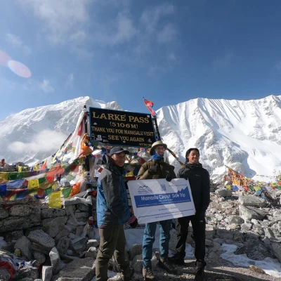 Sabut Larke Pass Top Manaslu