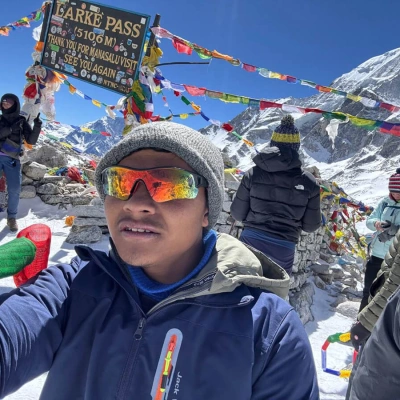Sameer At Larke Pass Manaslu