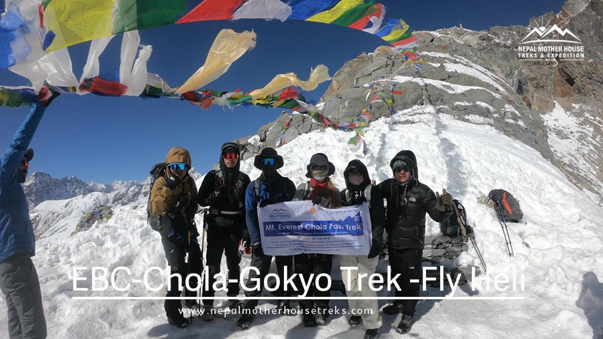 EBC Cho La Pass Gokyo Trek + Helicopter Return